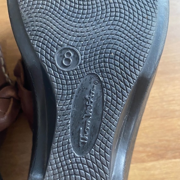 Thom McAn brown leather clogs size 8 - Picture 11 of 16